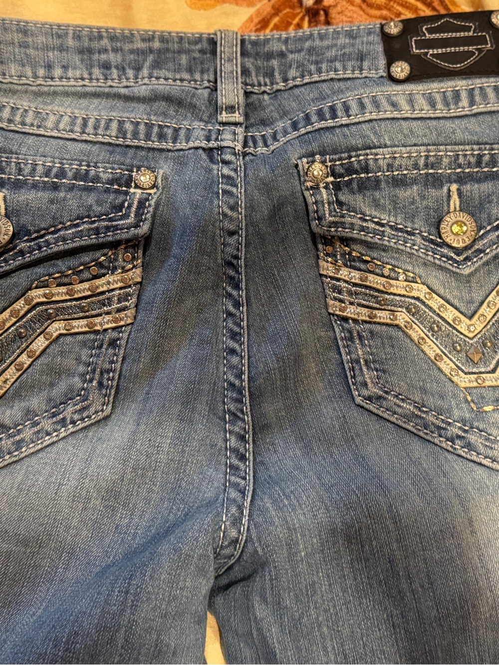 Jeans Subcategory Identification - Picture 4 of 7
